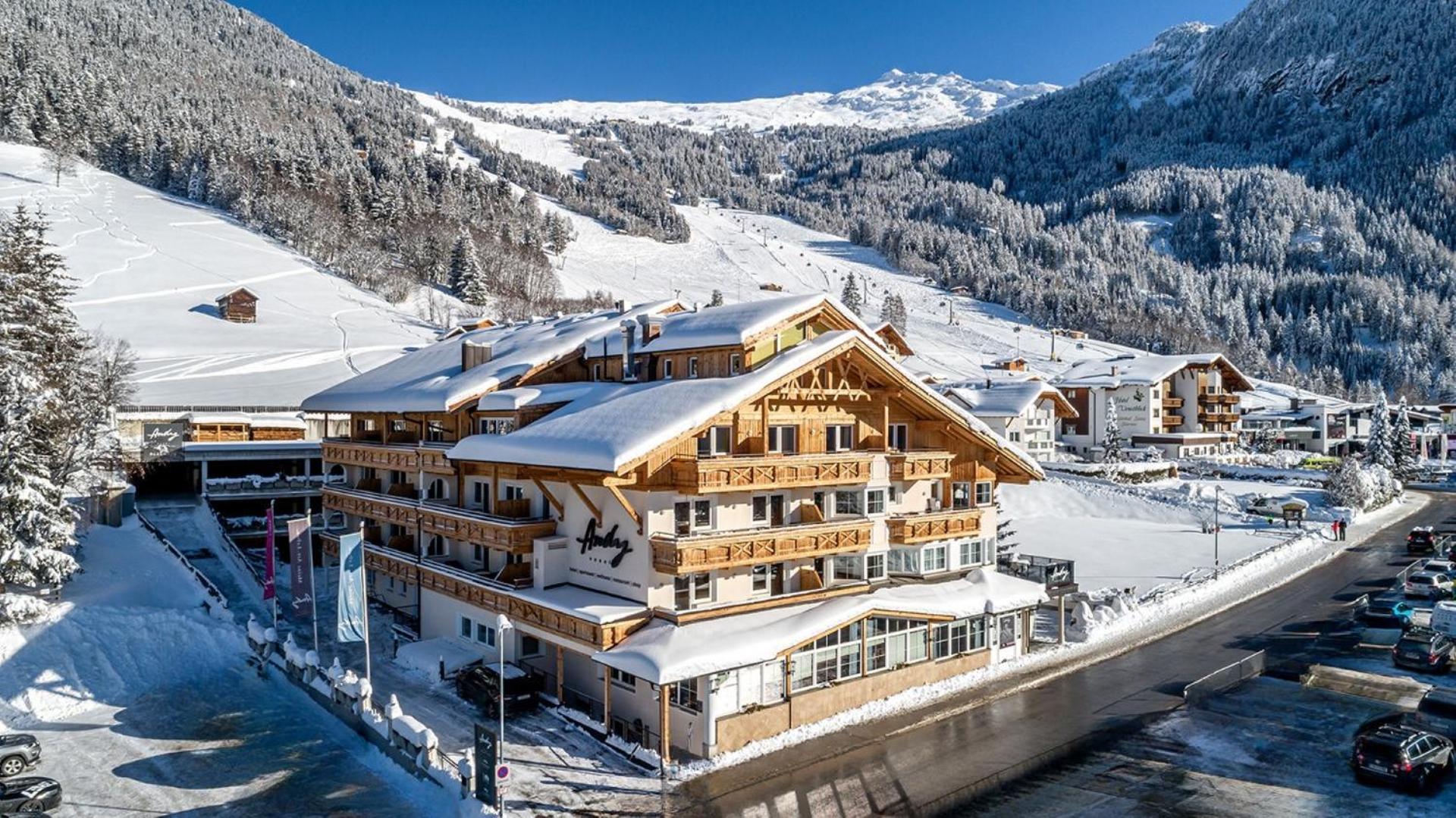 Hotel Andy 4 Sterne Superior Jerzens Extérieur photo